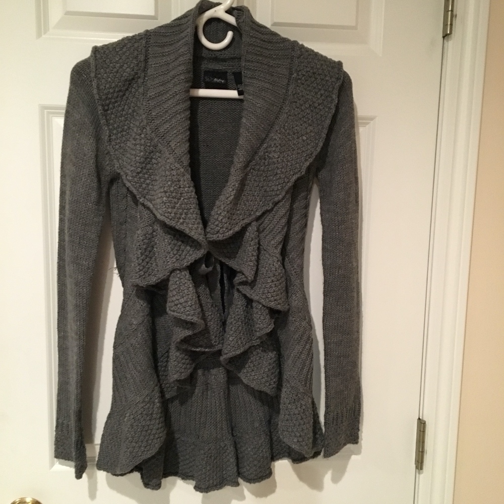 Daytrip Sweater. Size Small